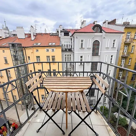 Lejlighed Beautiful & Peaceful With Cute Balcony *