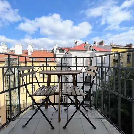 Apartman Beautiful & Peaceful With Cute Balcony